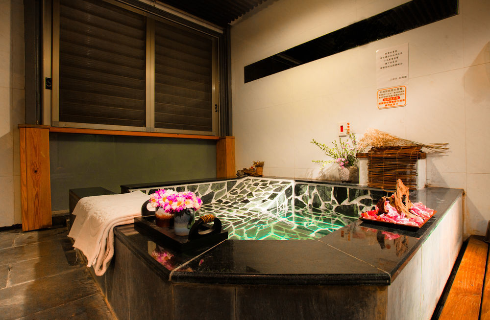 Wulai SungLyu Hot Spring Resort Bagian luar foto