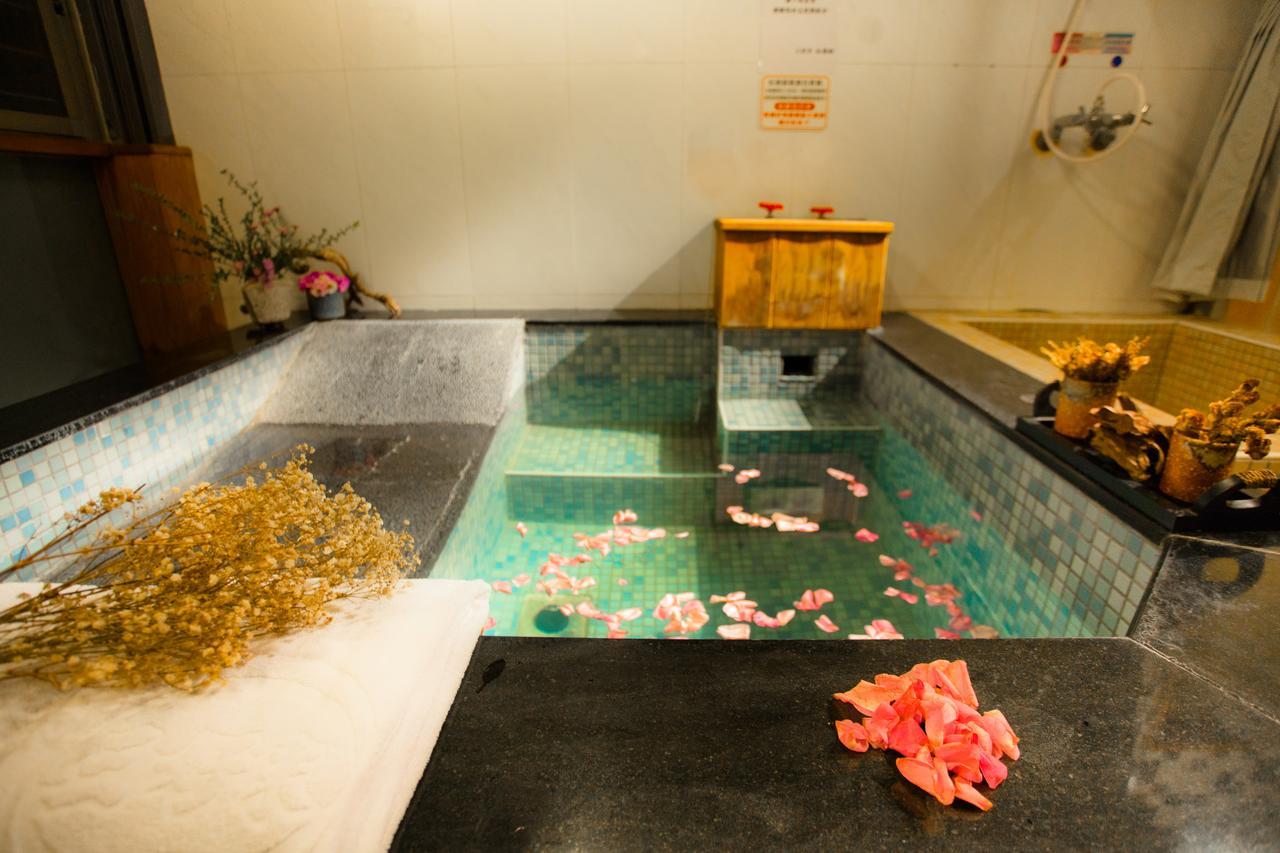 Wulai SungLyu Hot Spring Resort Bagian luar foto