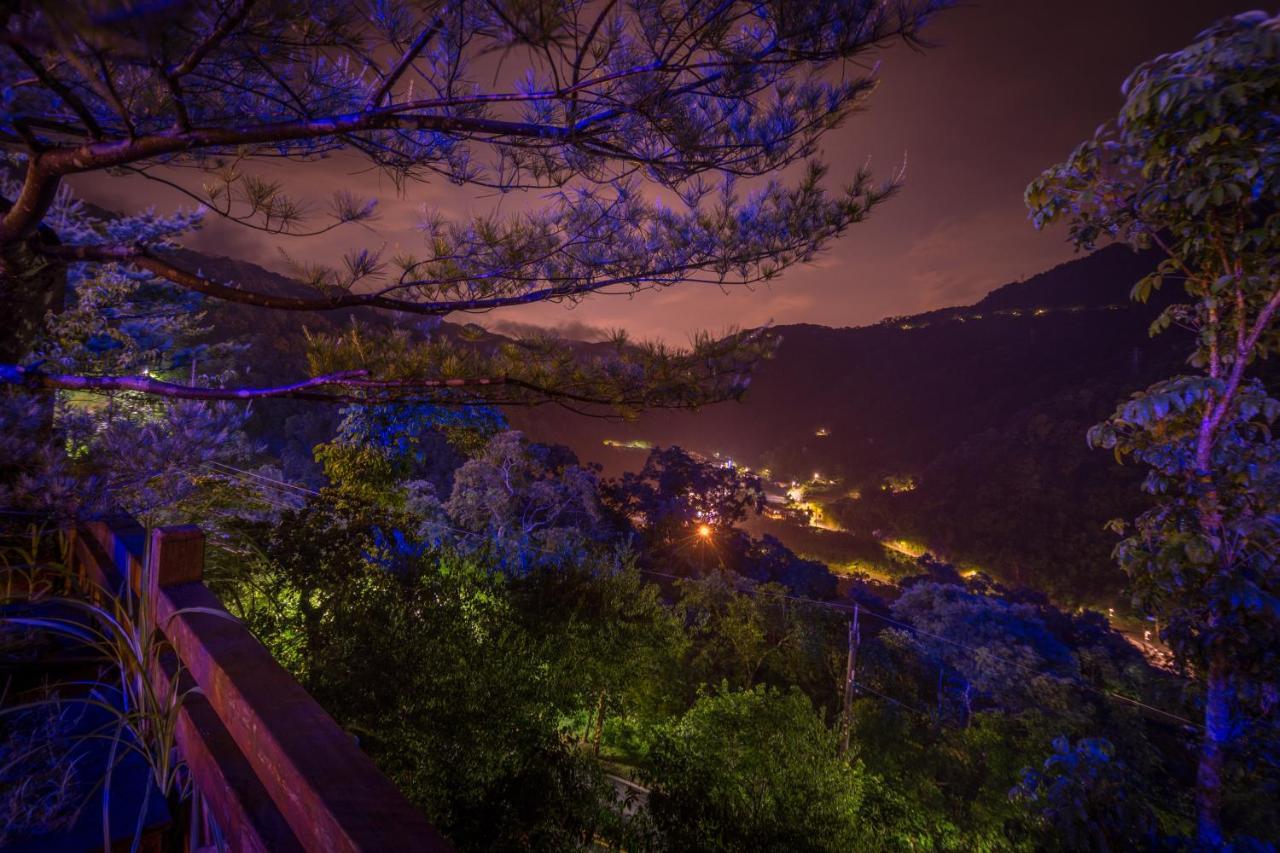 Wulai SungLyu Hot Spring Resort Bagian luar foto